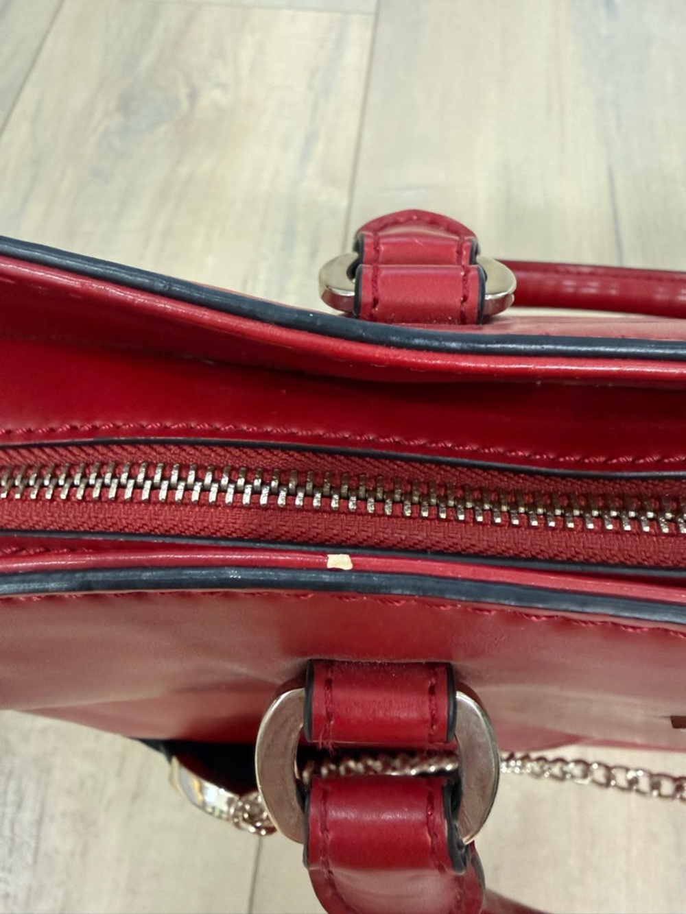 Love Moschino Red Vegan Leather Tote with Heart Charm - Picture 3 of 11